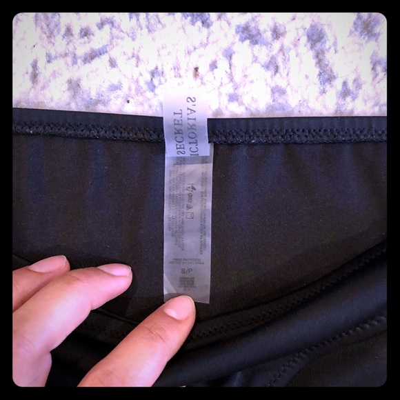 ⭐️2 for $25⭐️ Victoria Secret Tie Bikini Bottoms - Picture 2 of 2